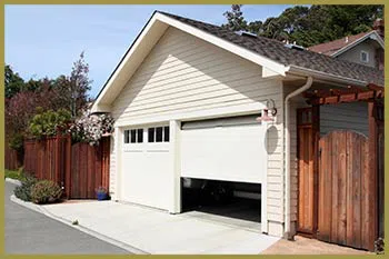 Metro Garage Doors Flower Mound, TX 972-737-3336 Metro Garage Doors Flower Mound, TX 972-737-3336 - serv-sid-res-gdr-19m